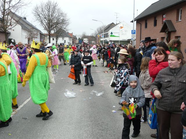Karneval Porselen 2011 338.jpg
